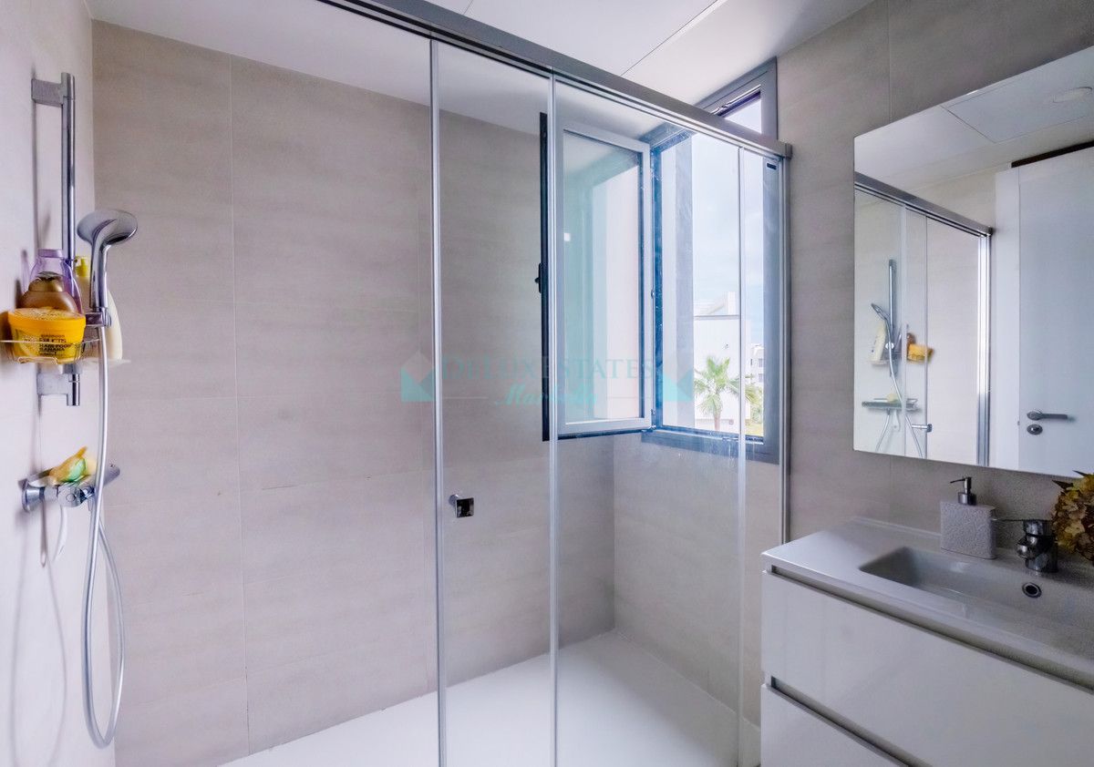 Apartamento en venta en Selwo, Estepona