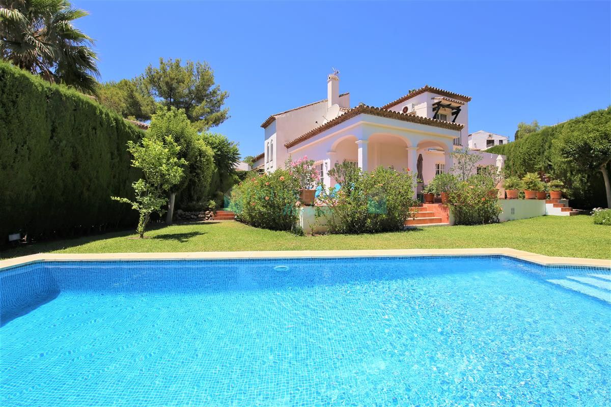 Villa en alquiler en Marbella