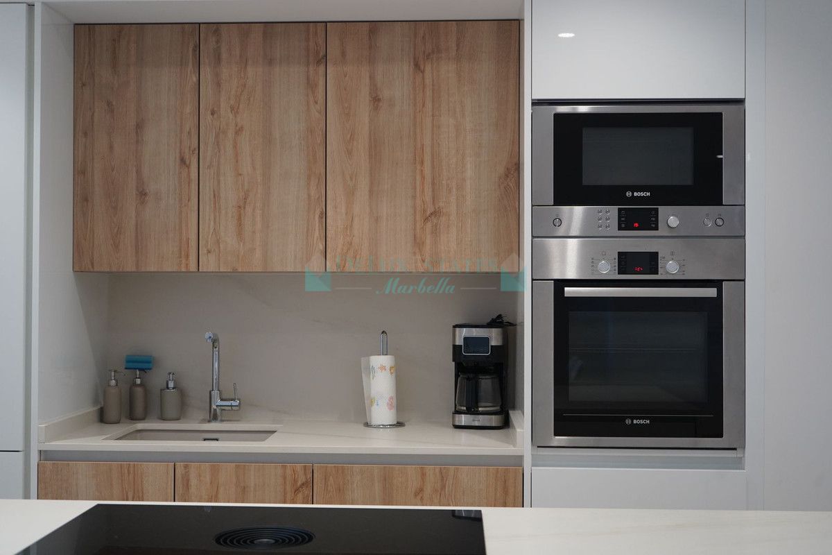 Apartment for rent in Nueva Andalucia