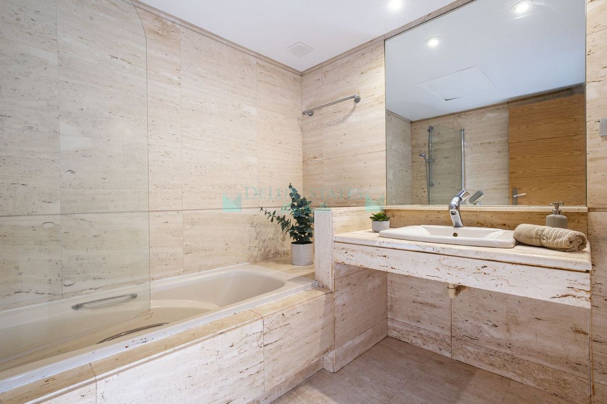 Apartment for sale in Marbella