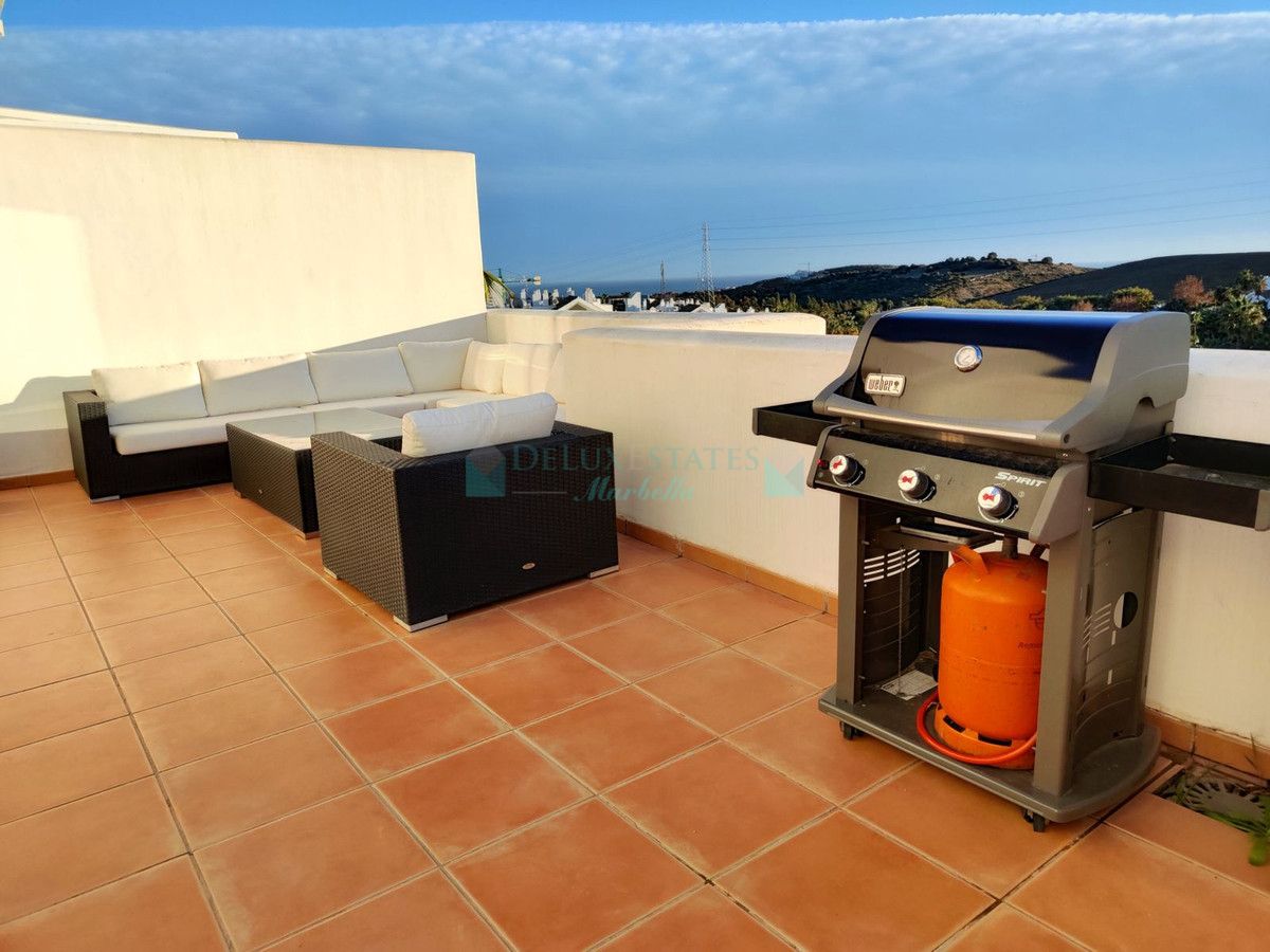 Penthouse for sale in Estepona