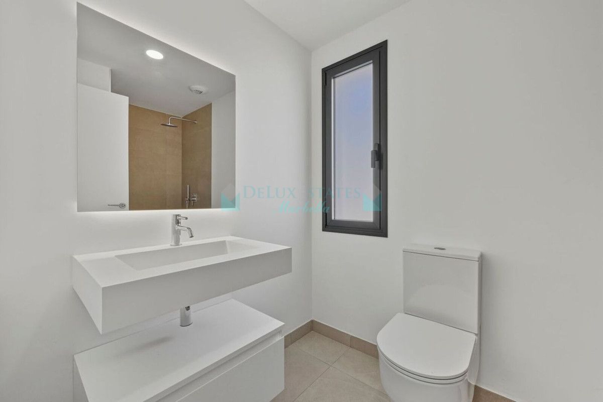 Villa Pareada en alquiler en Estepona