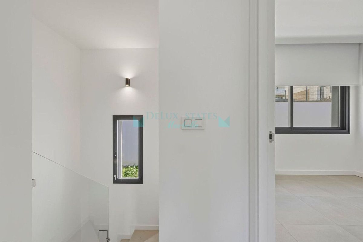 Villa Pareada en alquiler en Estepona