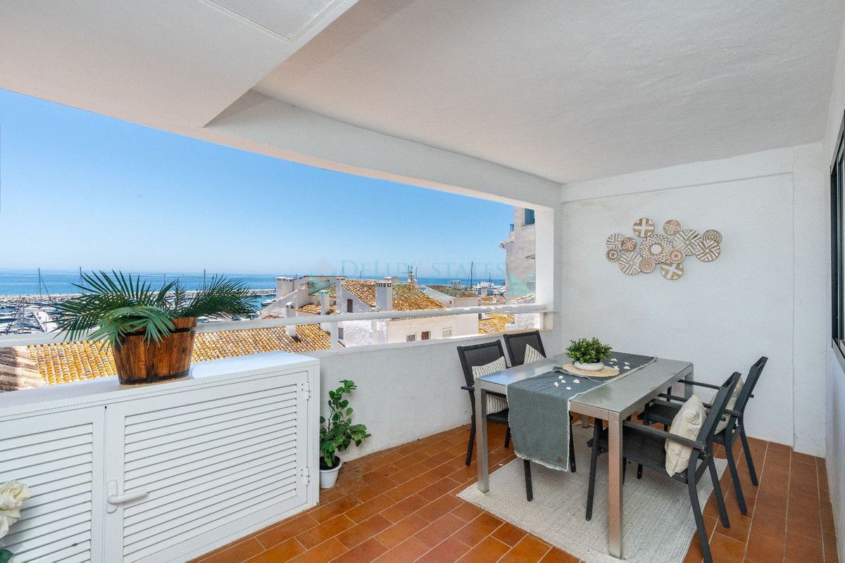 Apartment for sale in Marbella - Puerto Banus