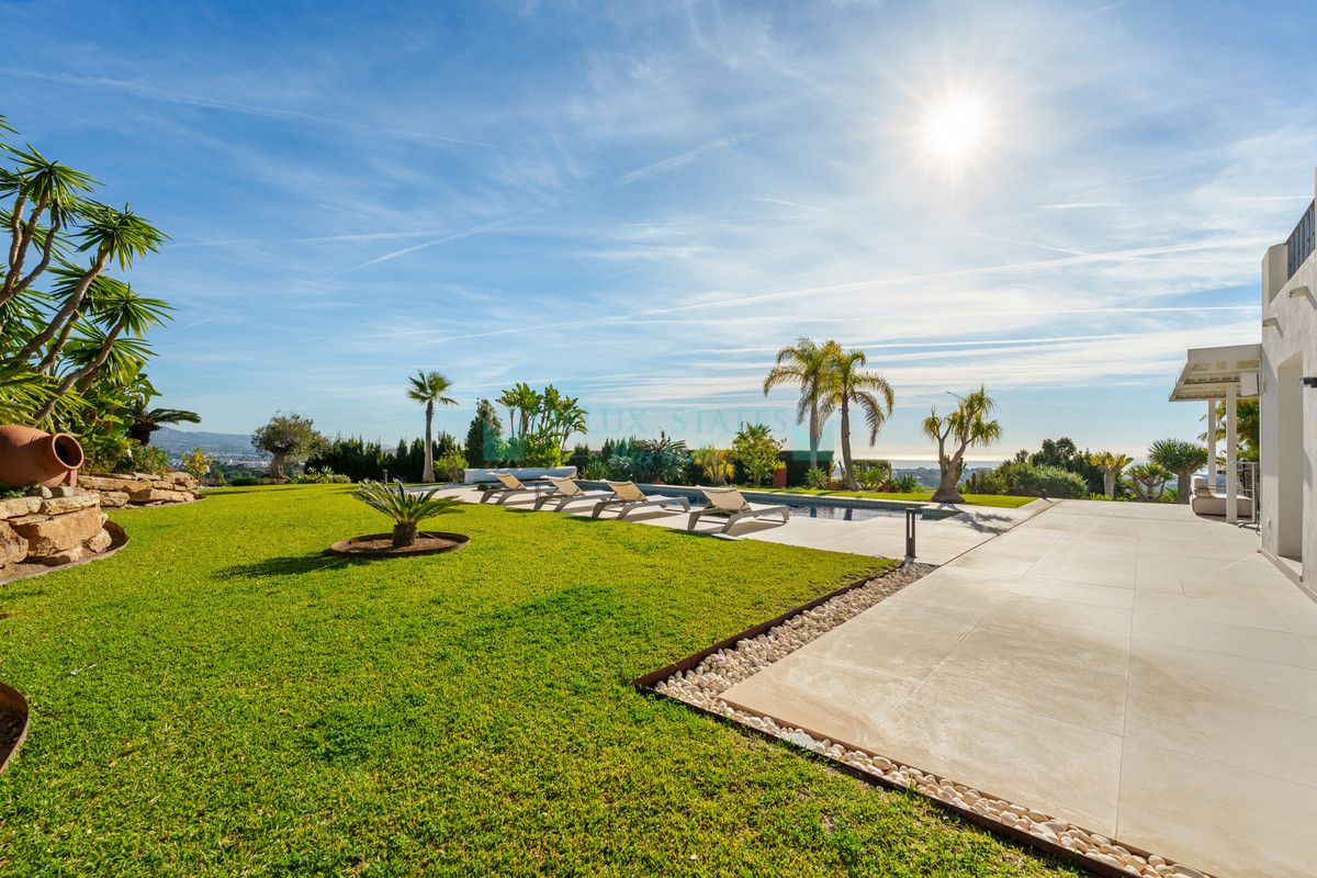 Villa en venta en Benahavis
