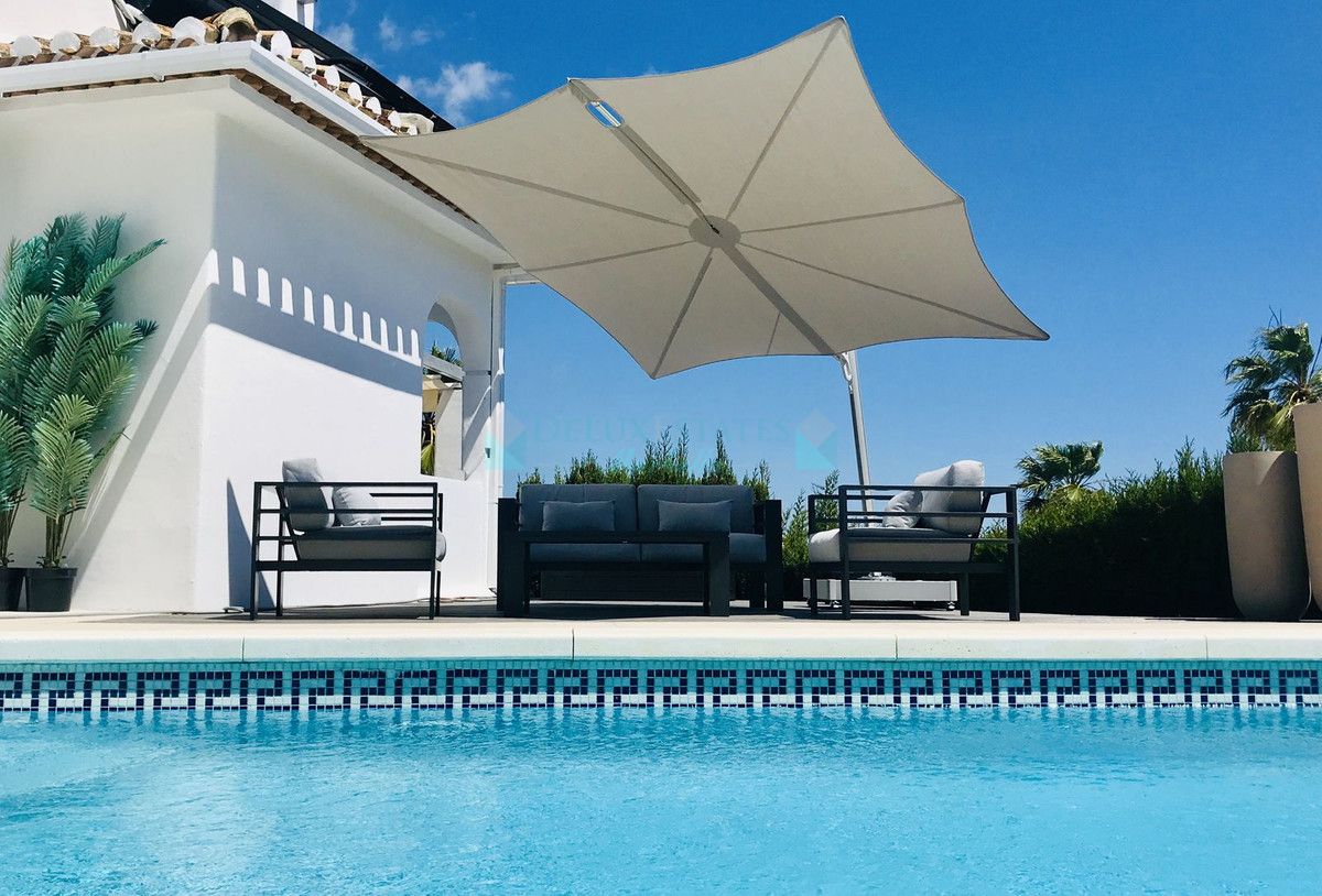 Villa for sale in Elviria, Marbella East