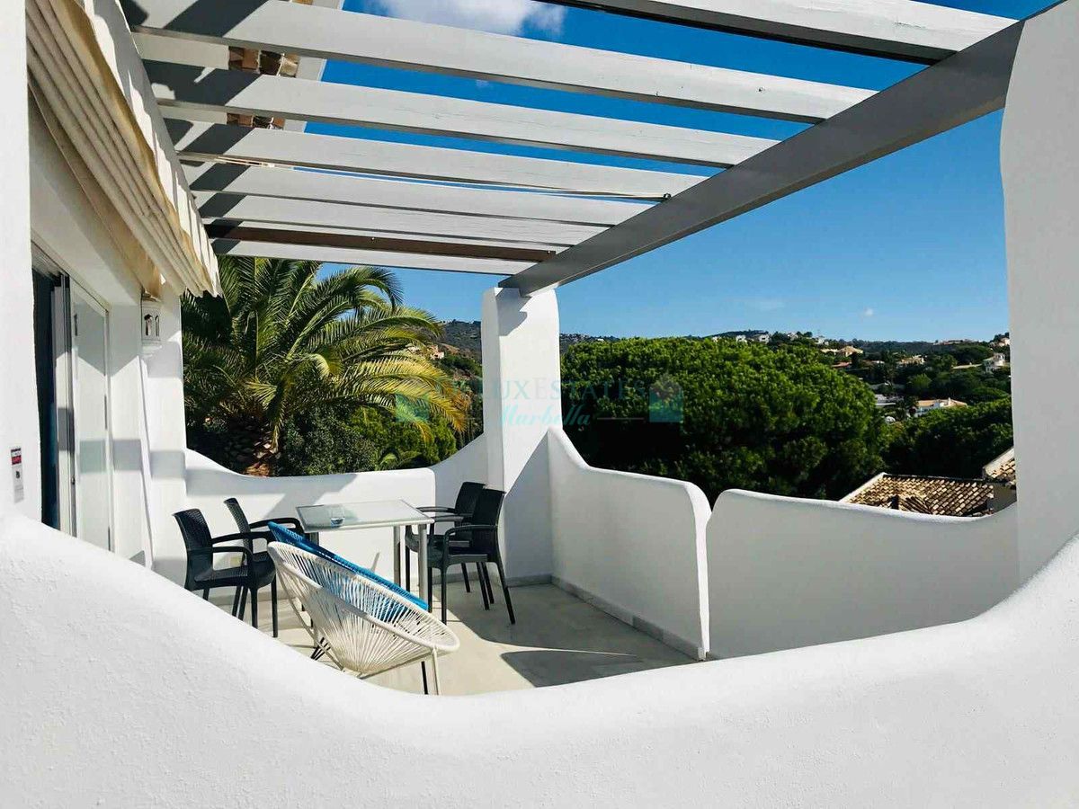 Villa for sale in Elviria, Marbella East