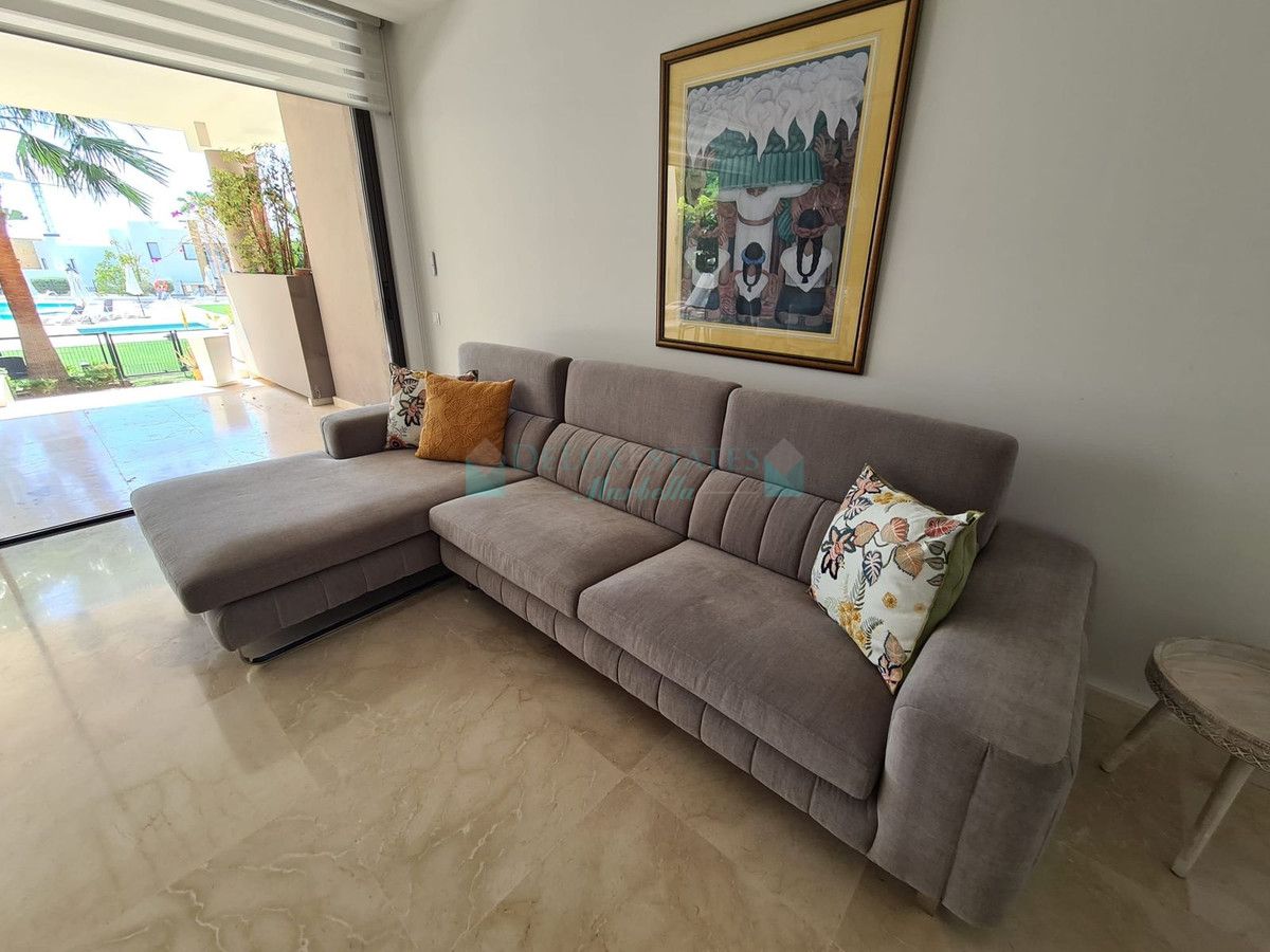 Ground Floor Apartment for rent in Cabopino, Marbella East
