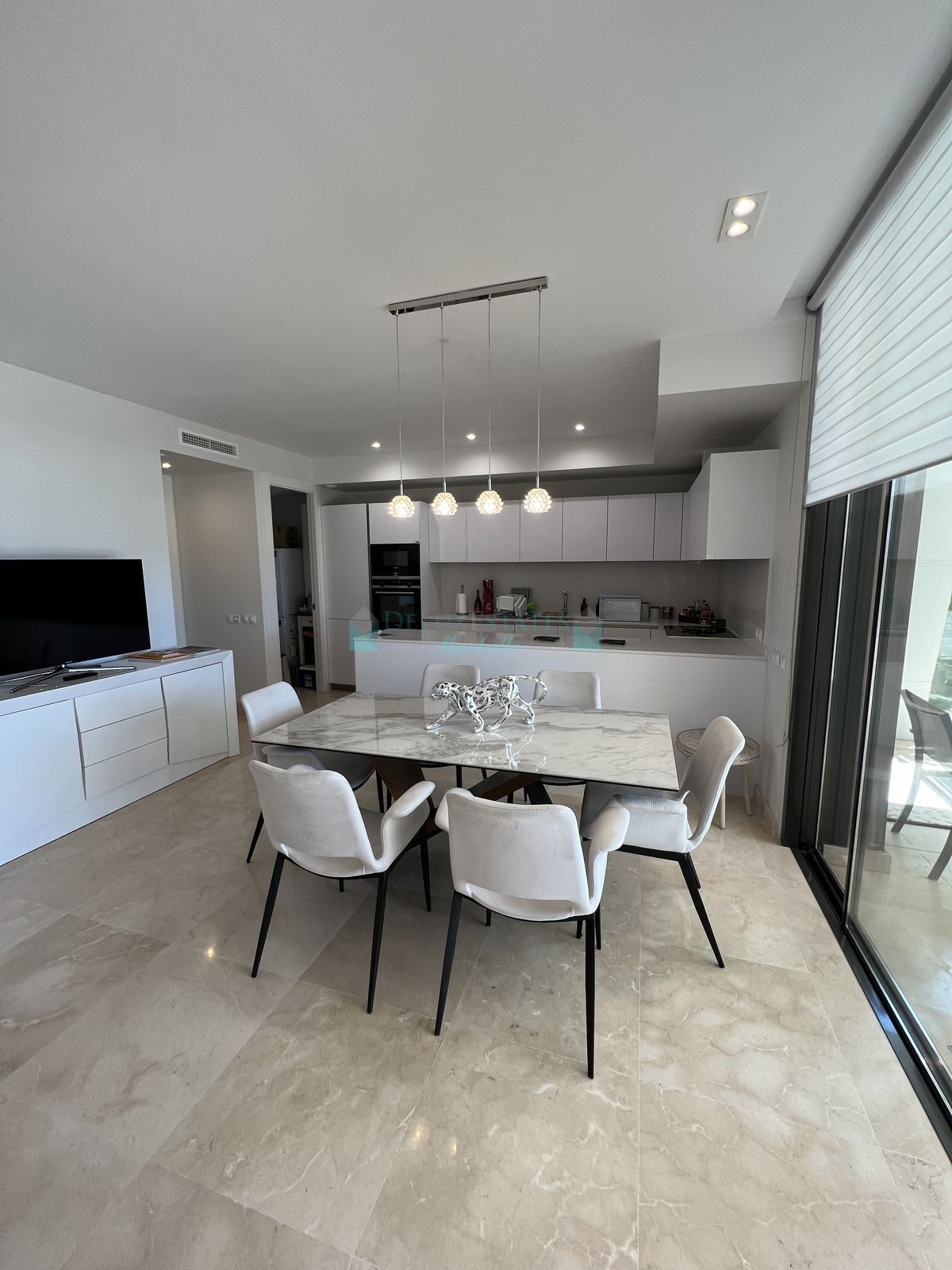 Ground Floor Apartment for rent in Cabopino, Marbella East