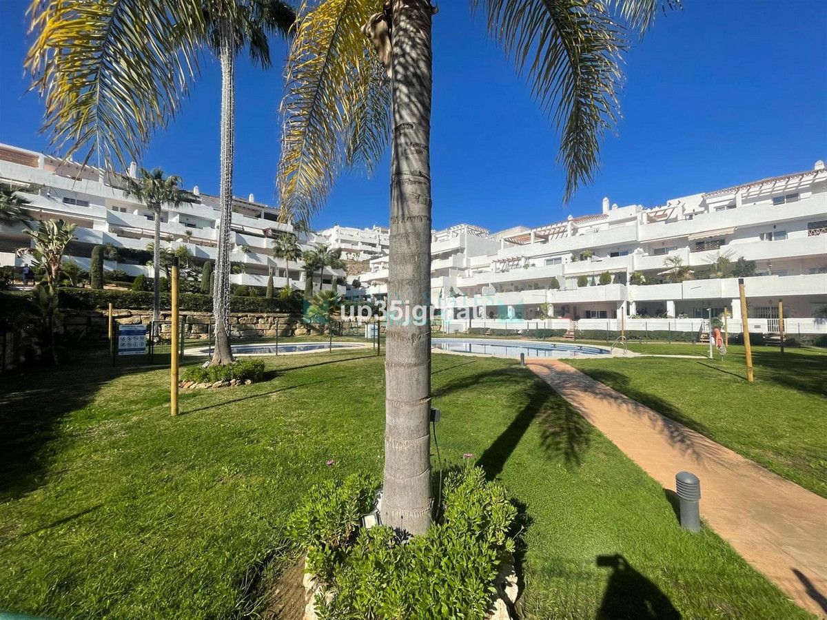 Ático en venta en Selwo, Estepona