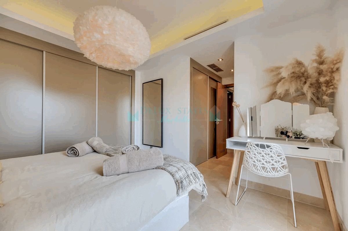 Apartamento en alquiler en Benahavis