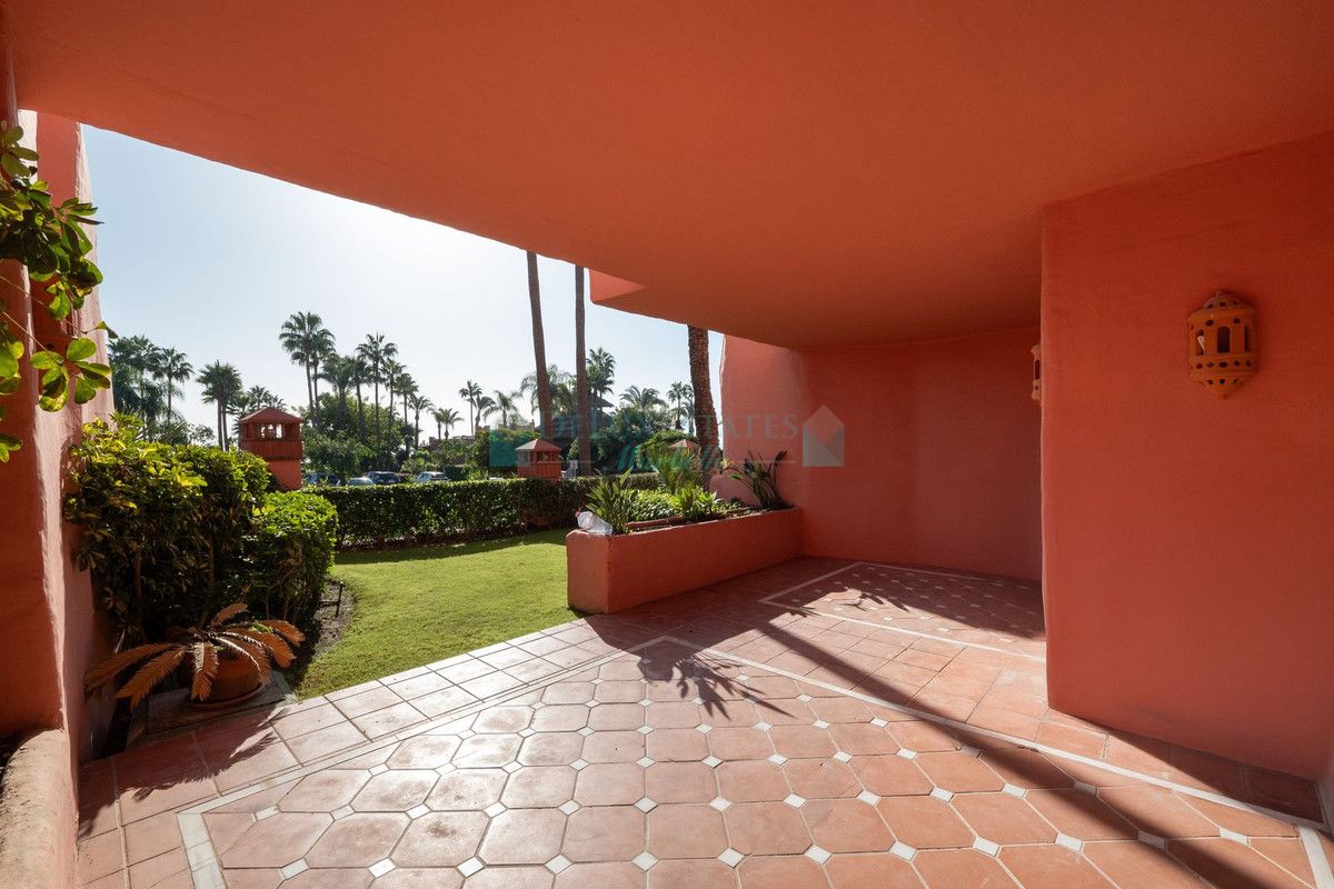 Apartamento Planta Baja en venta en New Golden Mile, Estepona