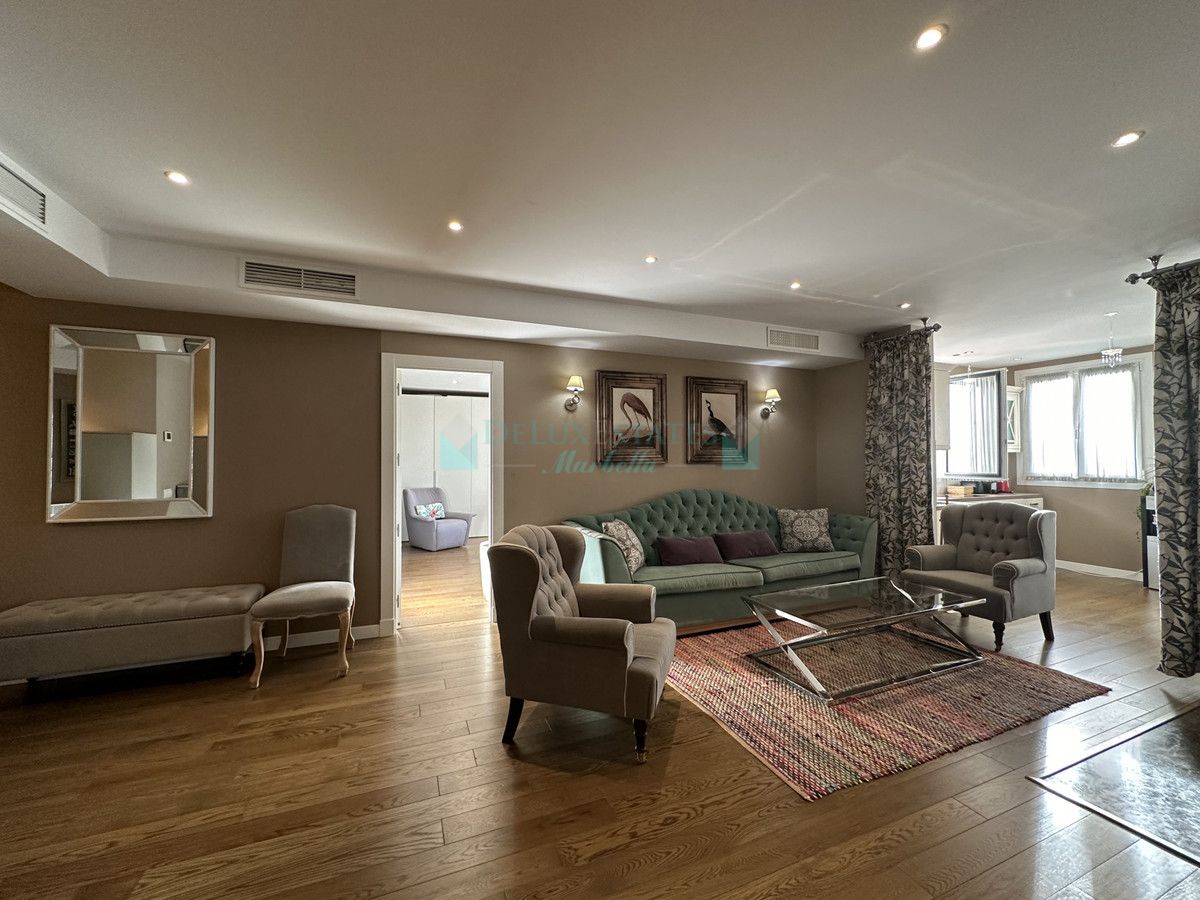 Apartment for sale in Marbella - Puerto Banus