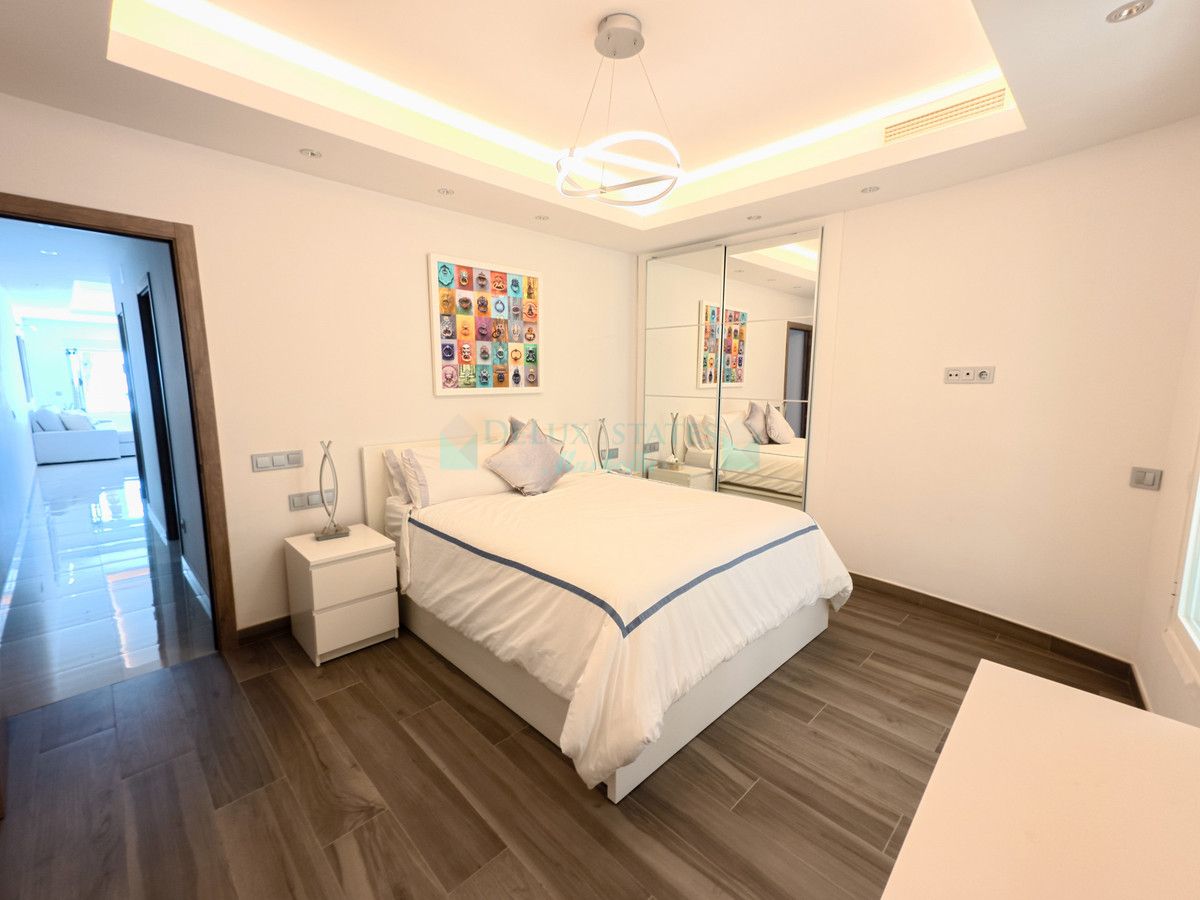 Apartamento en venta en Marbella - Puerto Banus