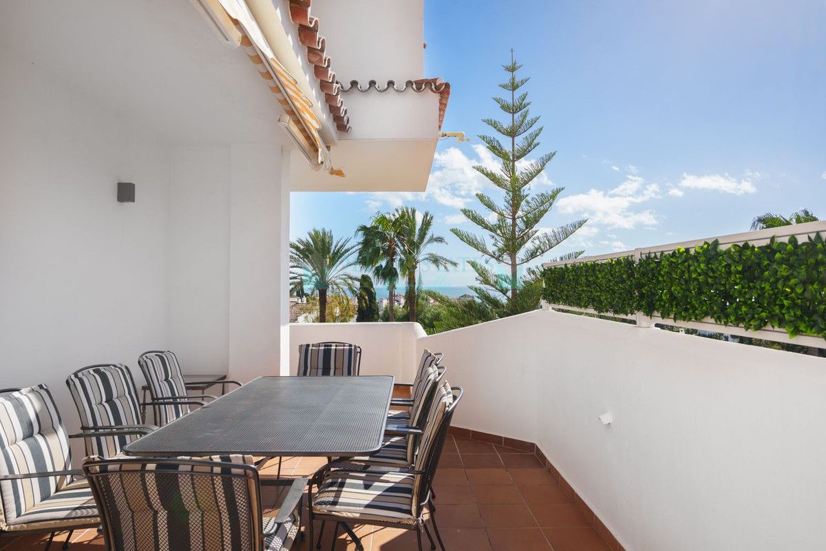 Apartment for sale in Nueva Andalucia