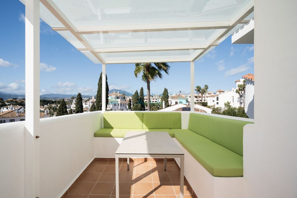 Apartment for sale in Nueva Andalucia