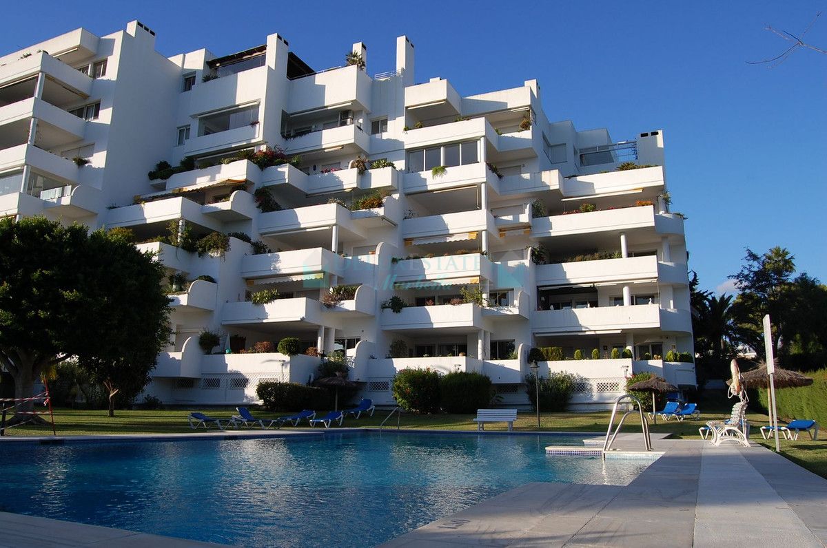 Apartment for sale in Guadalmina Alta, San Pedro de Alcantara