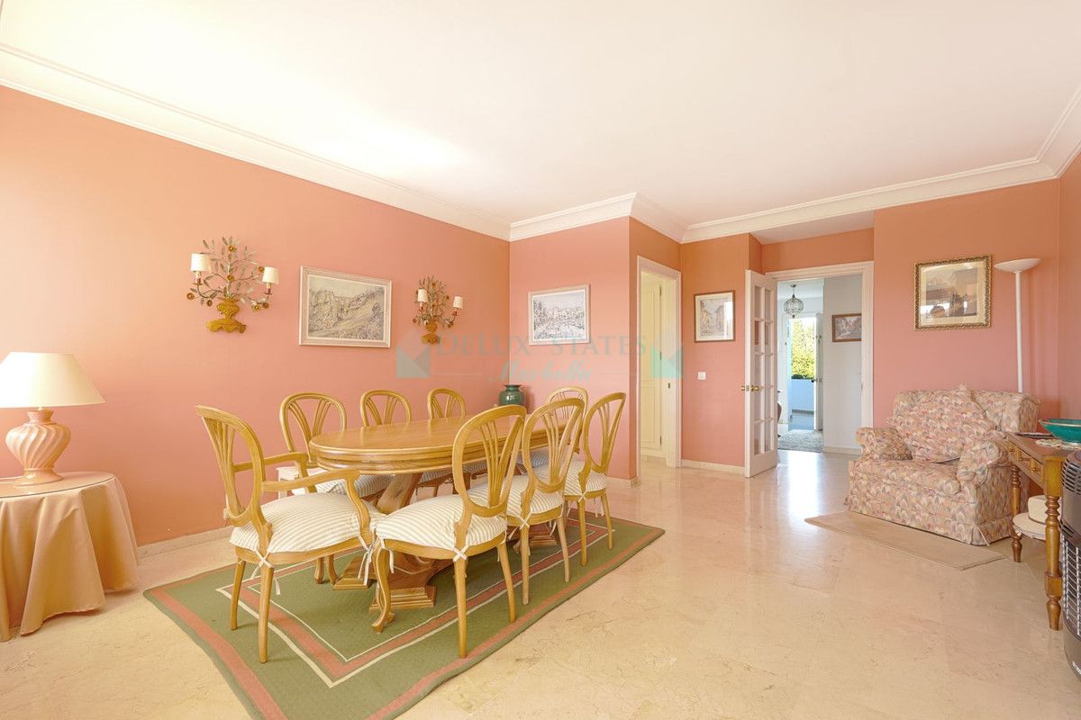 Apartment for sale in Guadalmina Alta, San Pedro de Alcantara