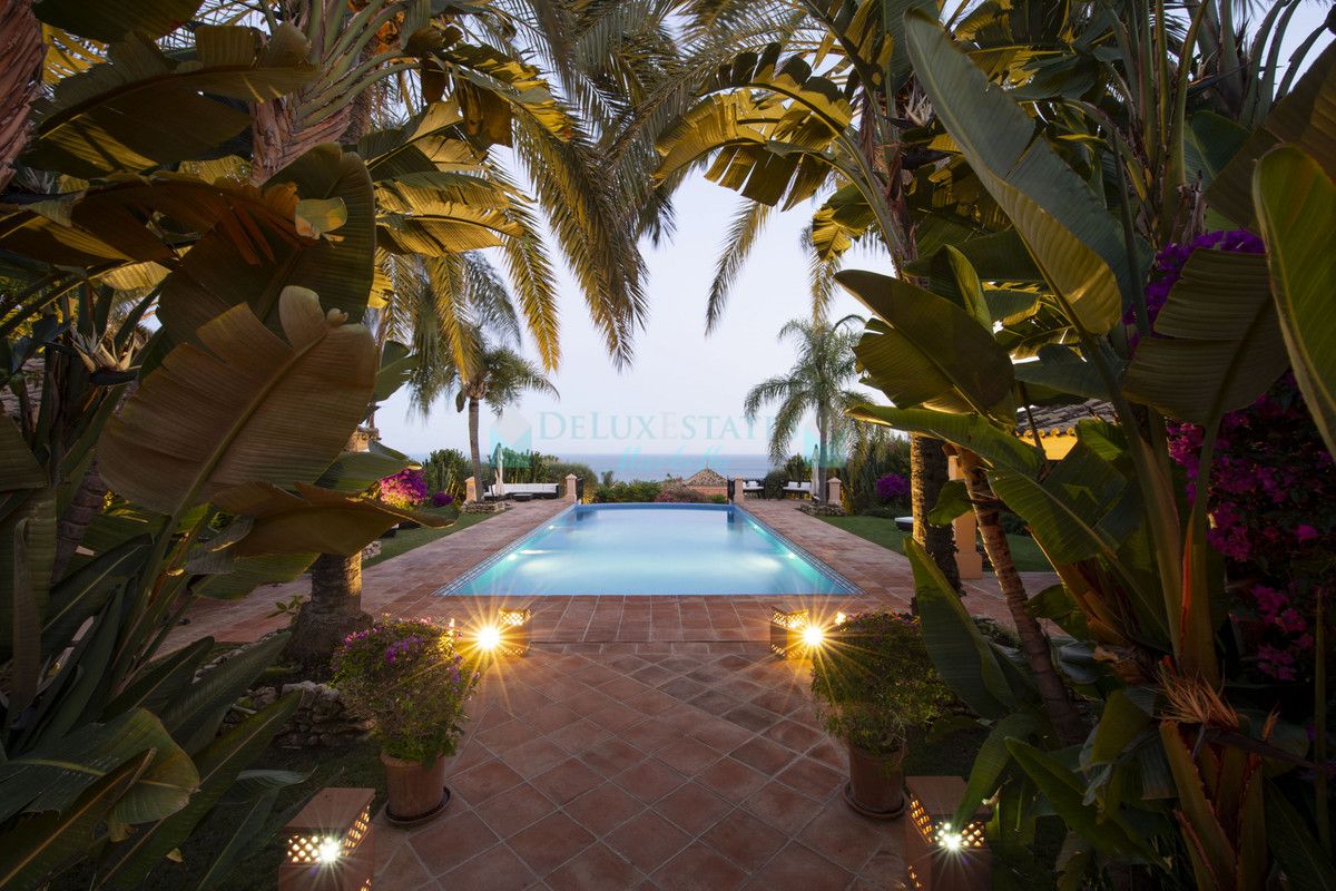 Villa for sale in Sierra Blanca, Marbella Golden Mile