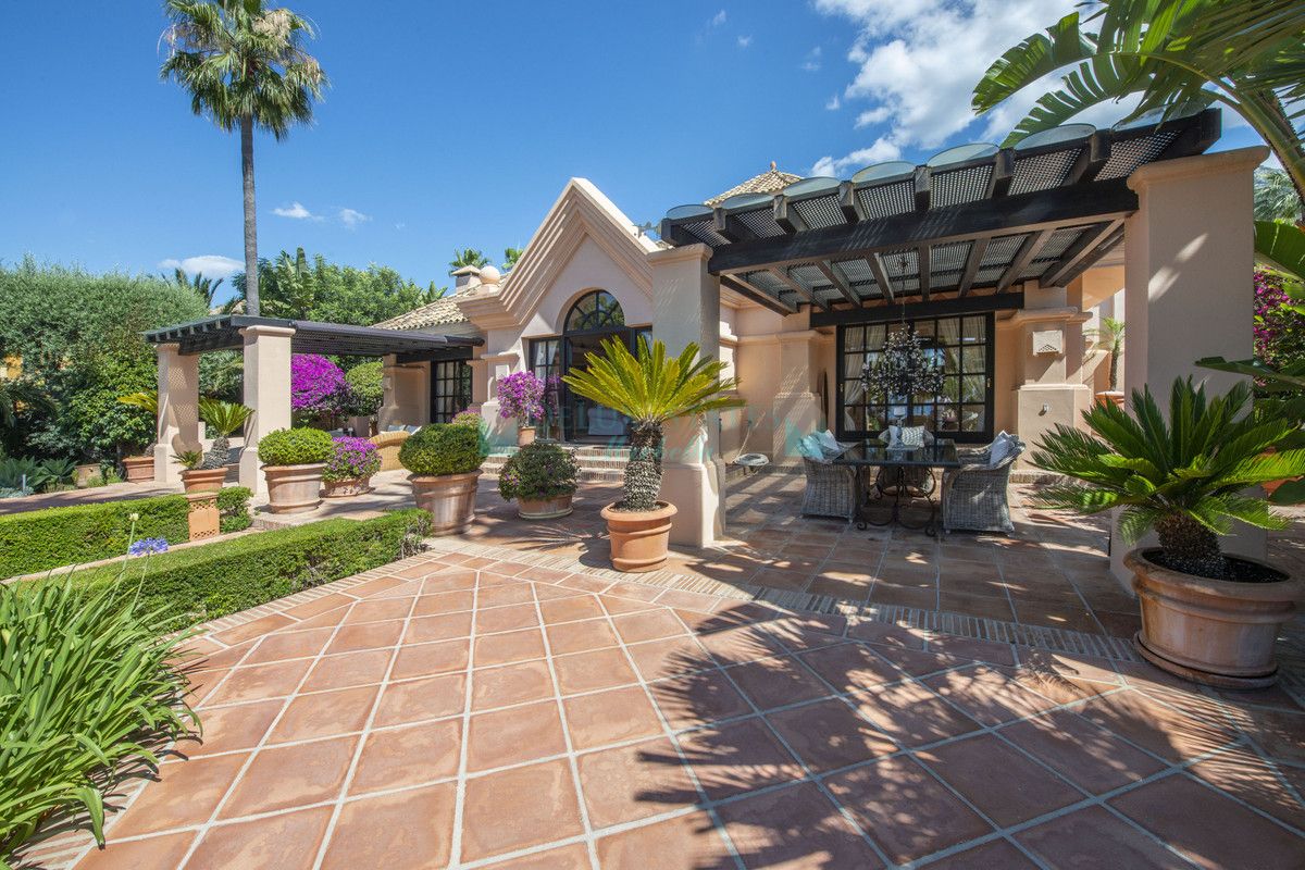 Villa for sale in Sierra Blanca, Marbella Golden Mile