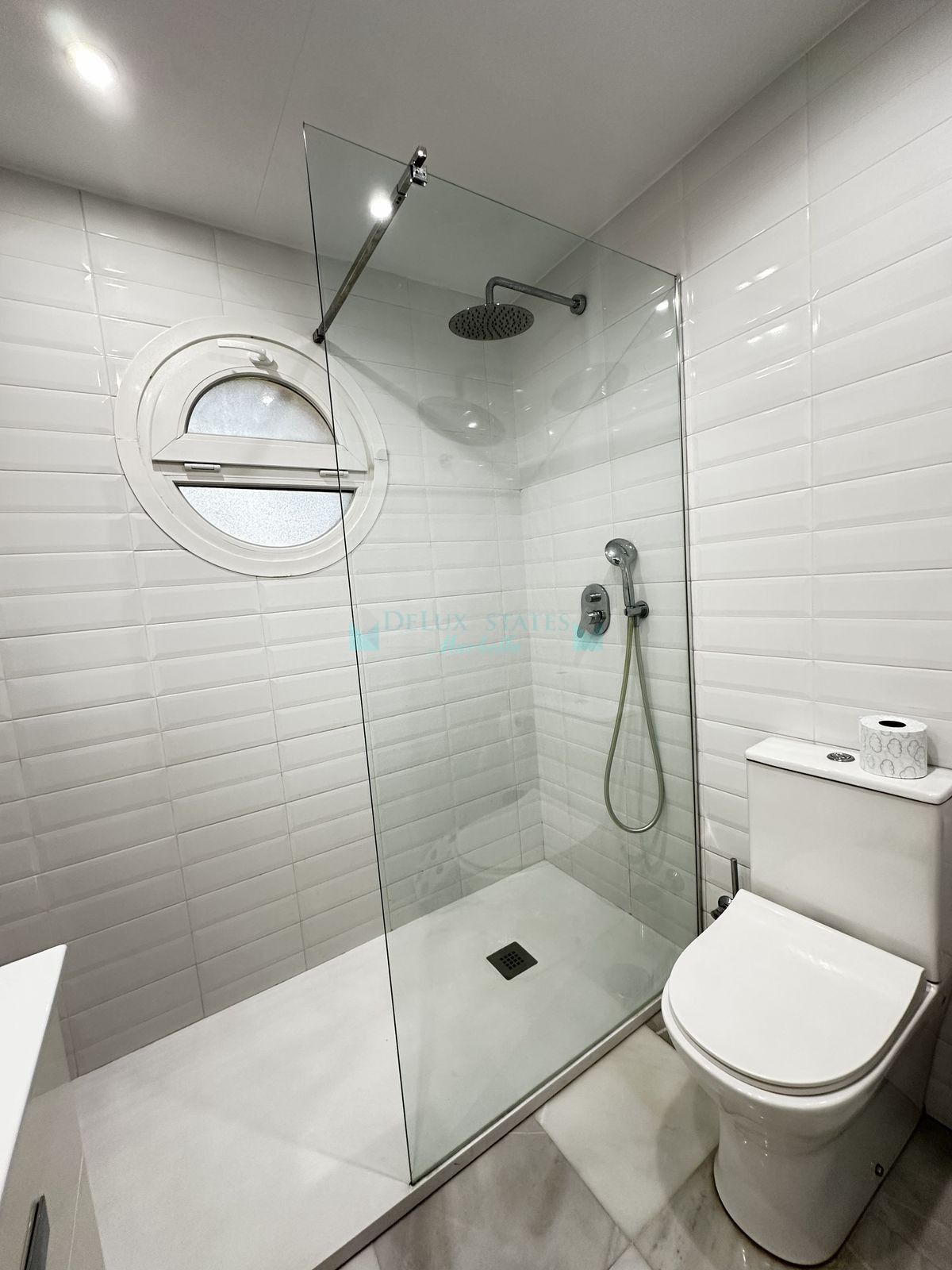 Adosado en venta en Atalaya, Estepona