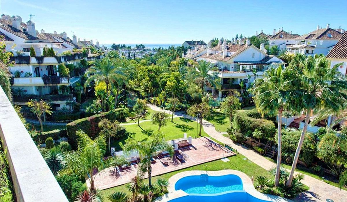Apartment for rent in Marbella Golden Mile