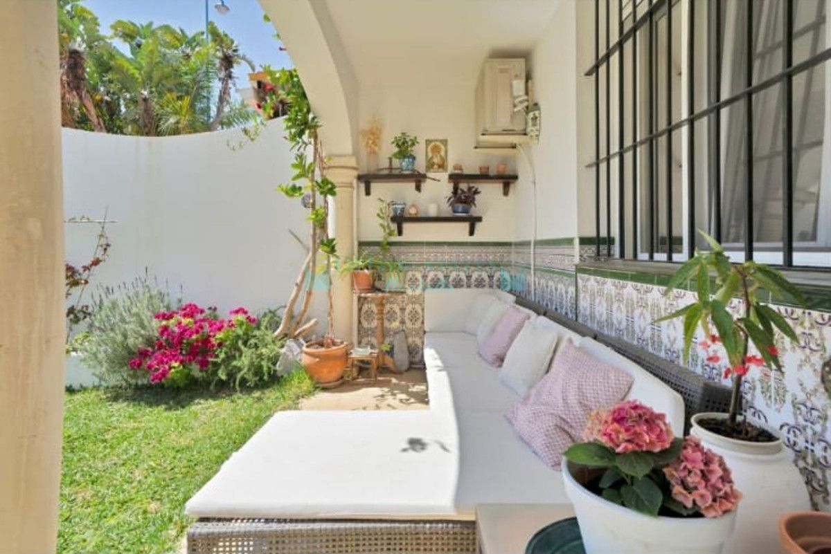 Semi Detached Villa for rent in San Pedro de Alcantara