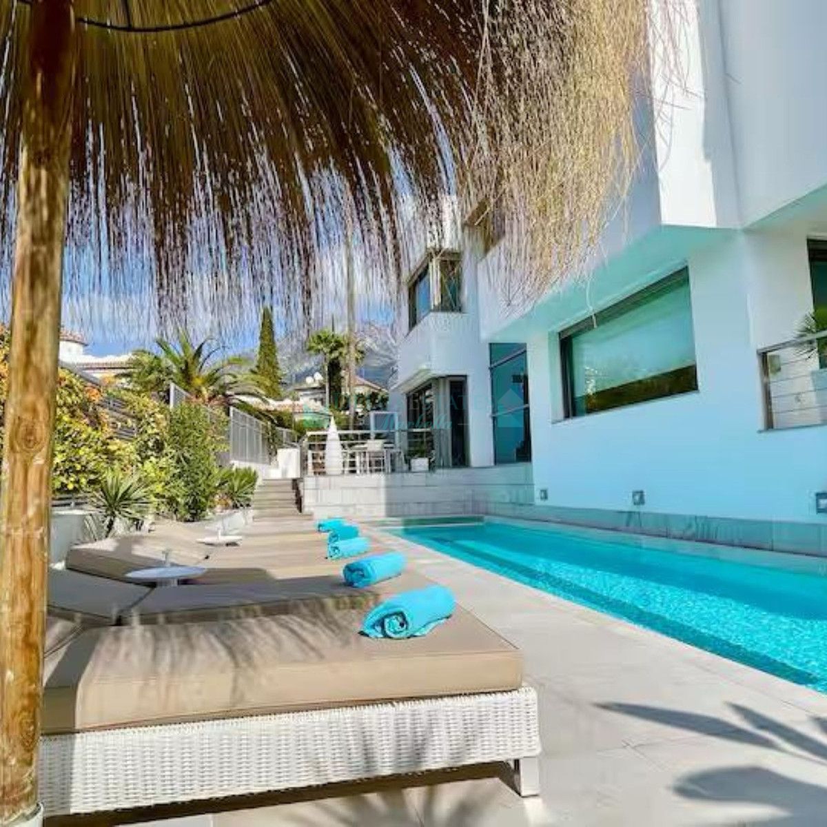 Villa for rent in Marbella