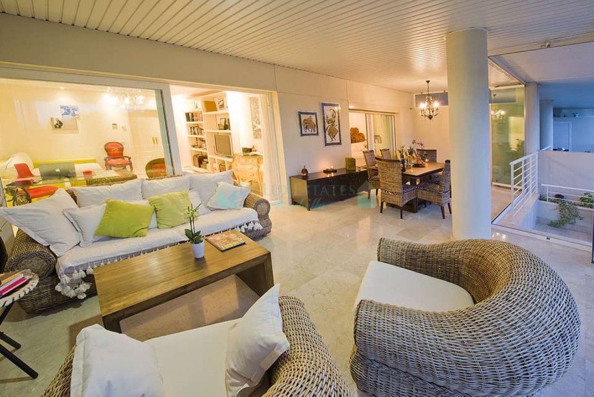 Ground Floor Apartment for sale in Nueva Andalucia