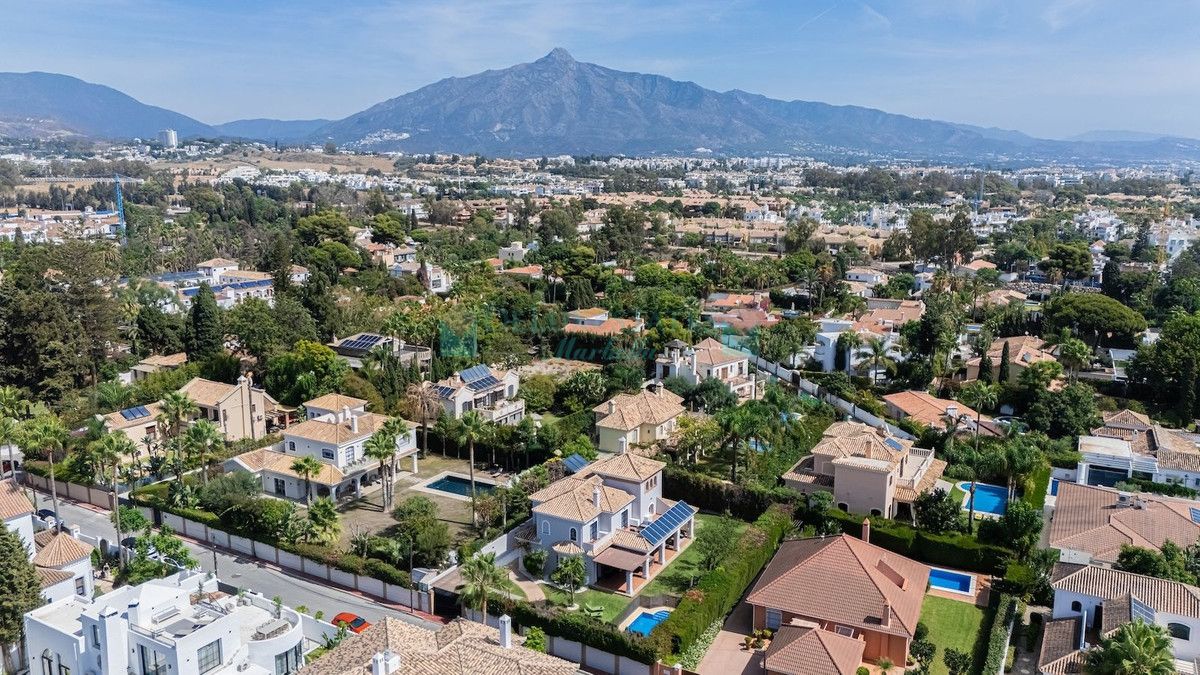 Villa en alquiler en San Pedro de Alcantara