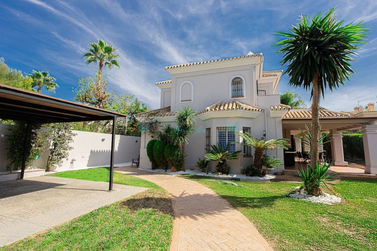 Villa en alquiler en San Pedro de Alcantara