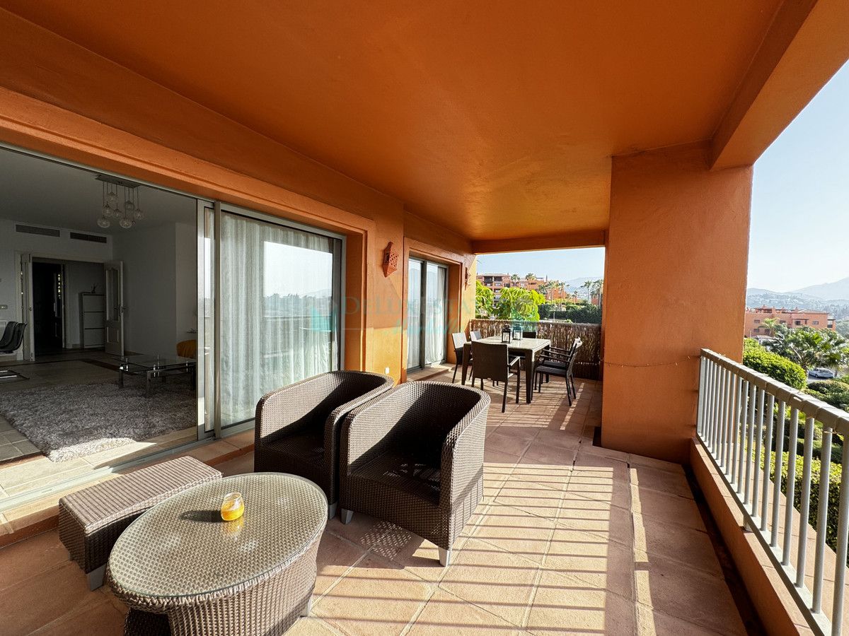 Apartamento en alquiler en Estepona