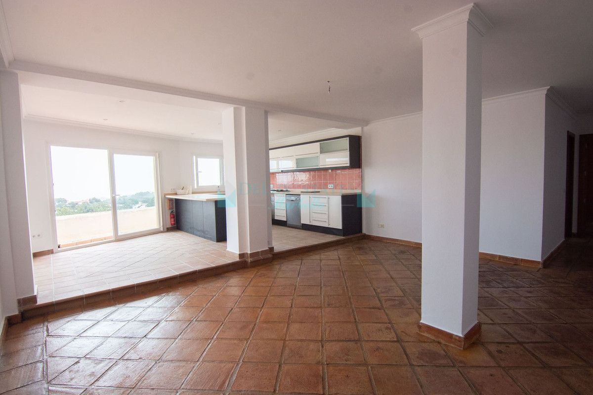 Apartamento en venta en La Mairena, Marbella Este