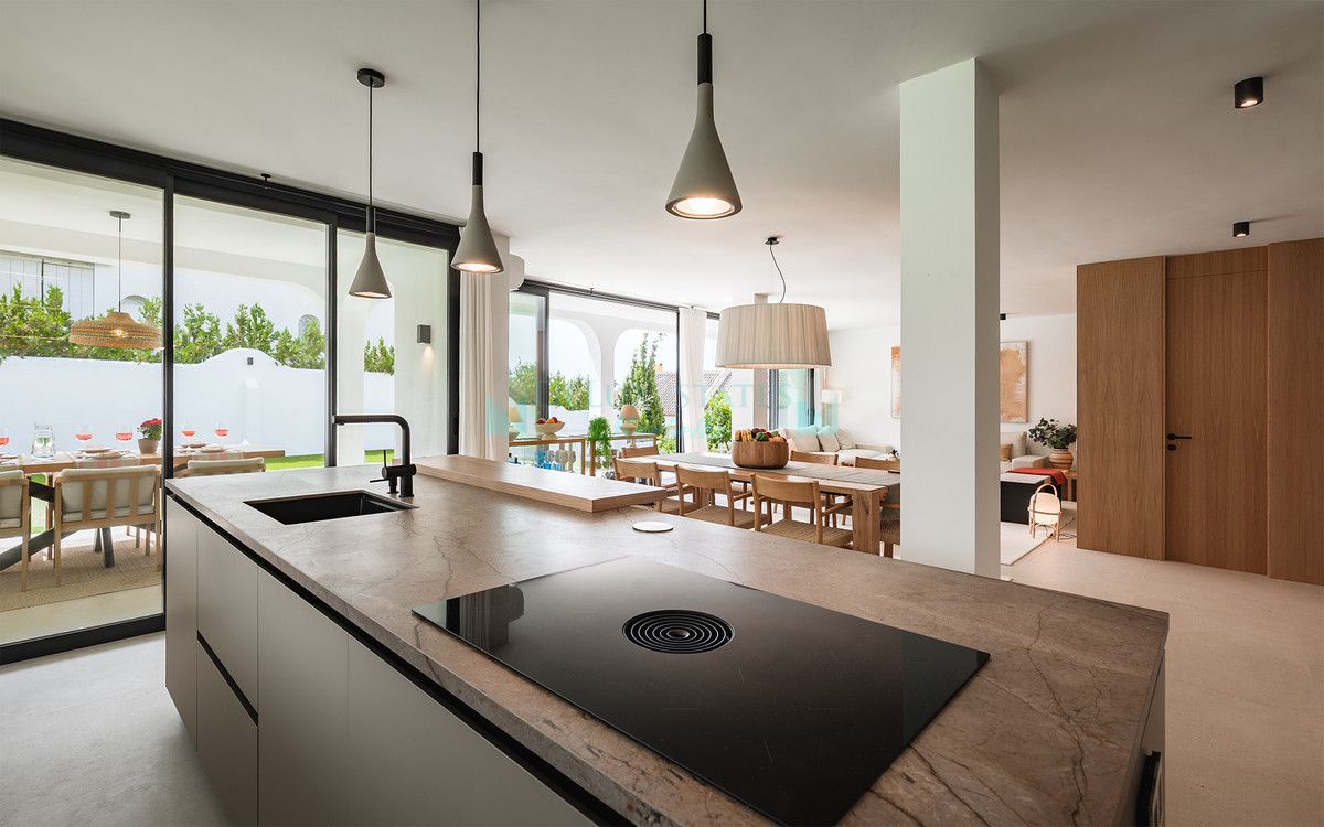 Villa for rent in Marbella