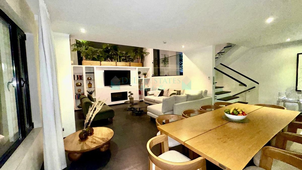 Villa for rent in Nueva Andalucia