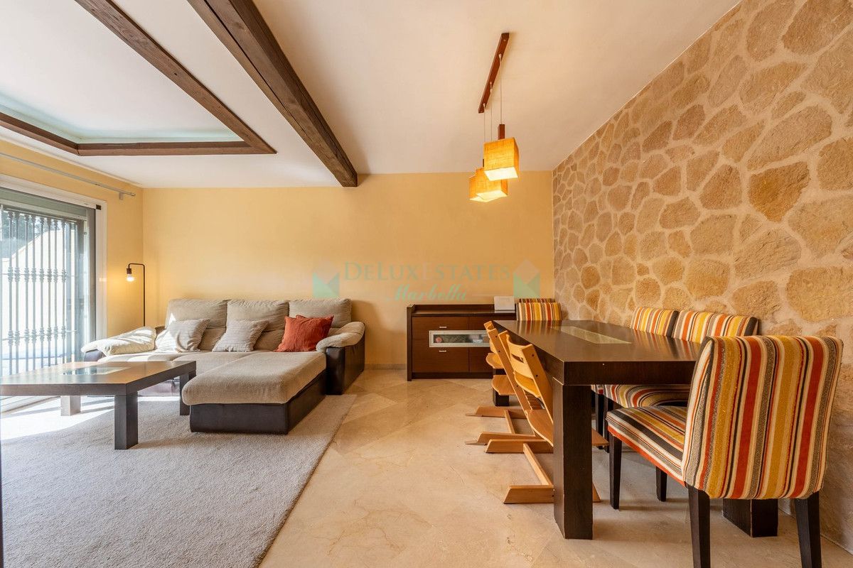 Apartamento Planta Baja en venta en Aloha, Nueva Andalucia