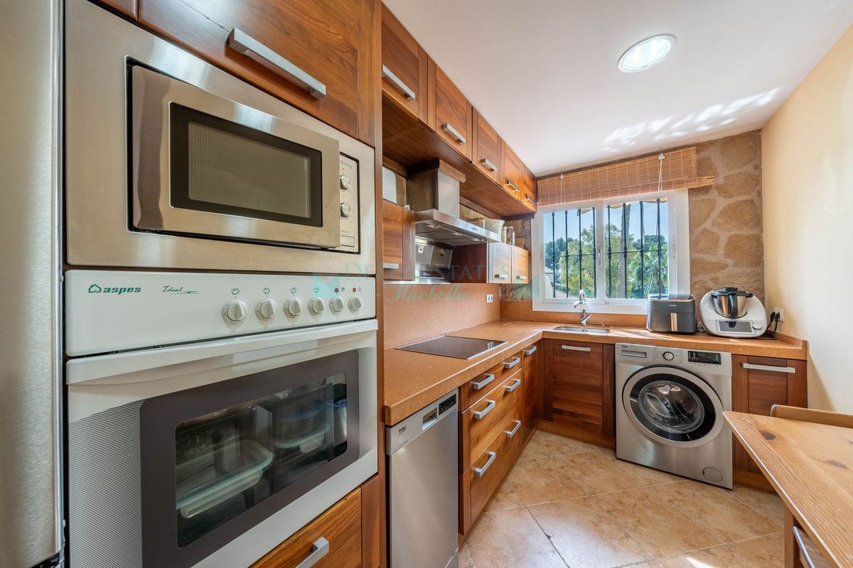 Apartamento Planta Baja en venta en Aloha, Nueva Andalucia