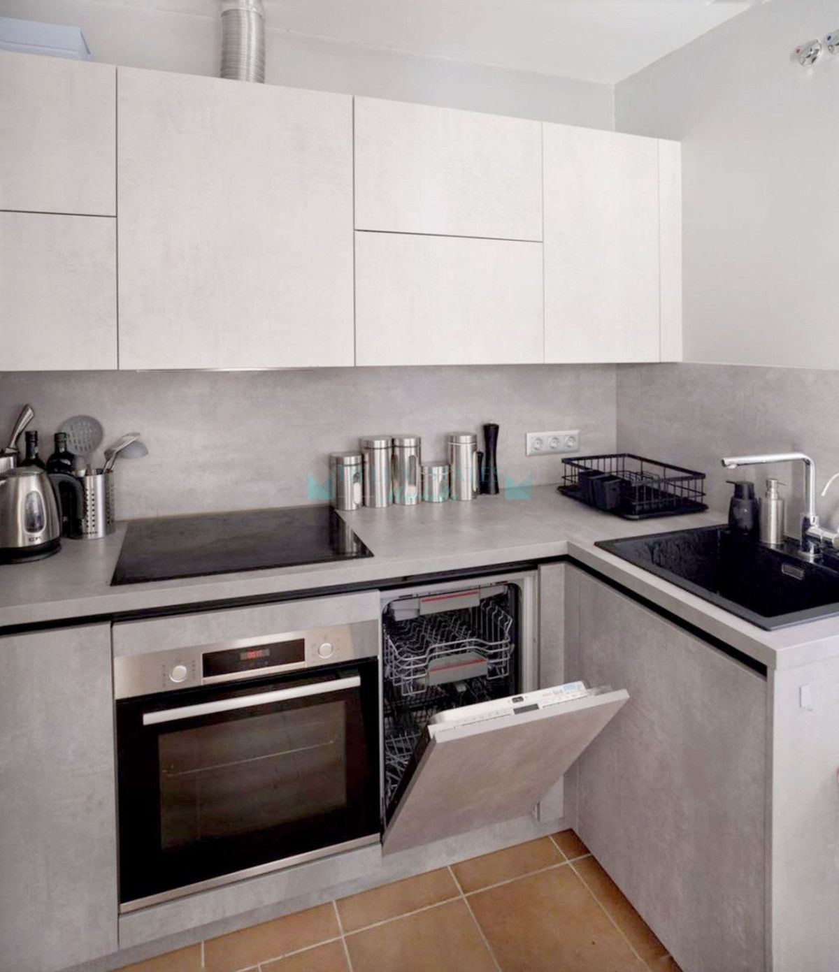 Town House for sale in Aloha, Nueva Andalucia