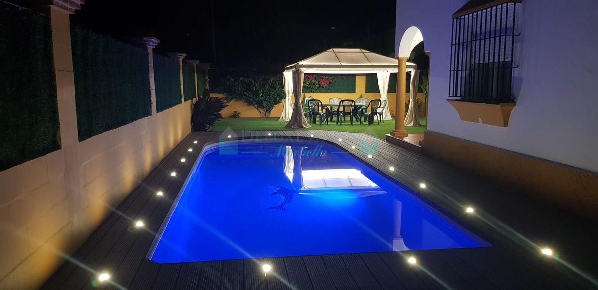 Villa for sale in San Pedro de Alcantara