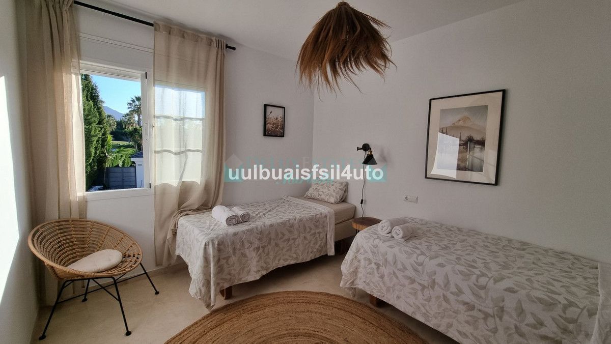 Town House for rent in Nueva Andalucia
