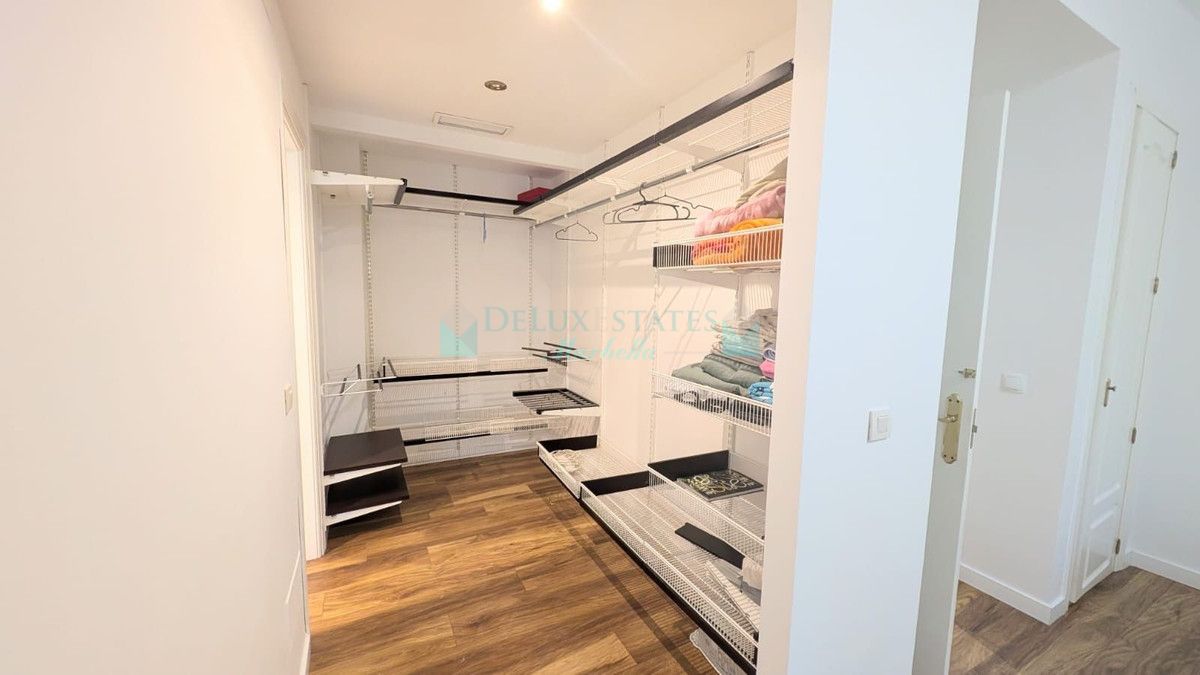 Apartamento Planta Baja en alquiler en El Paraiso, Estepona