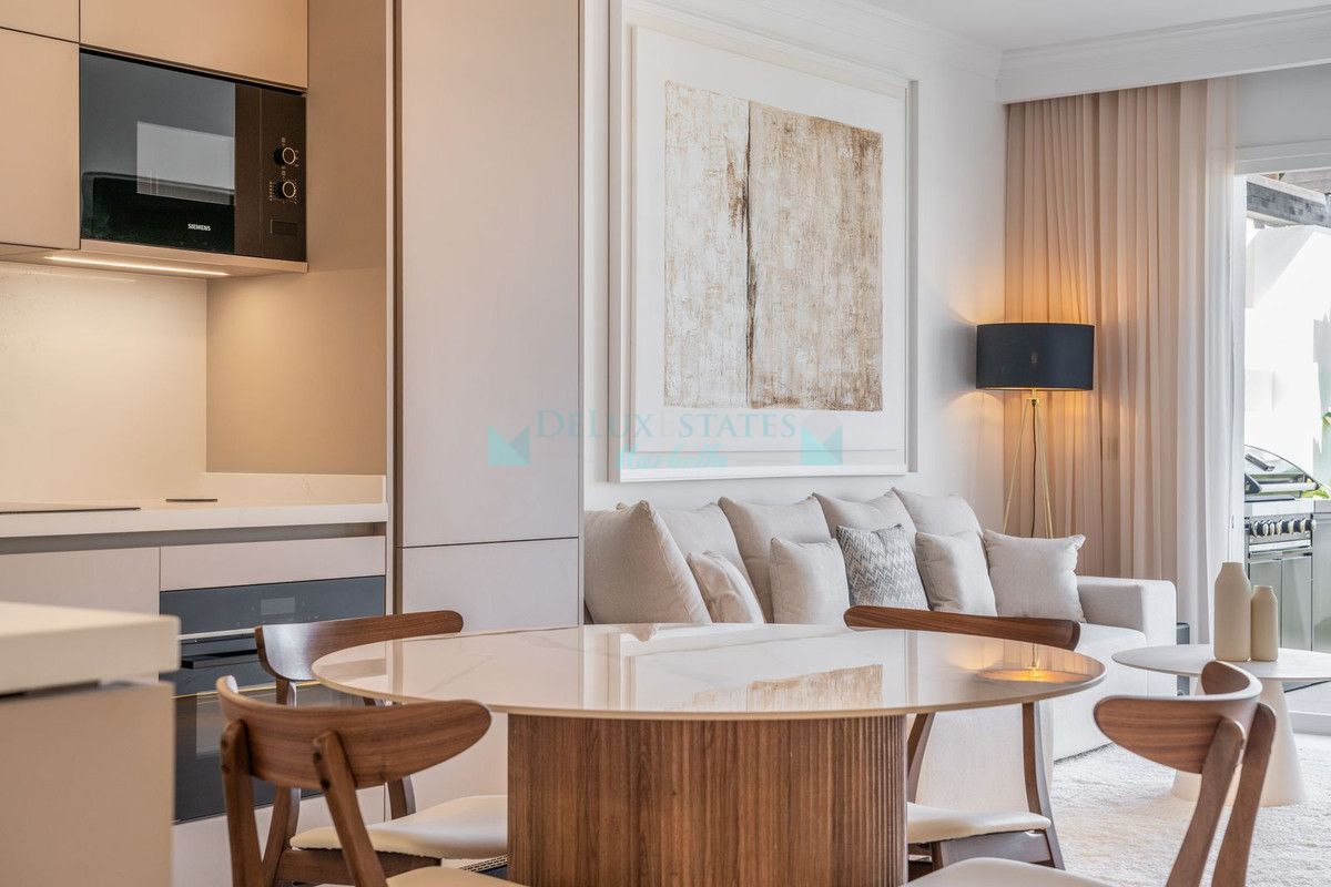 Penthouse for sale in La Quinta, Benahavis