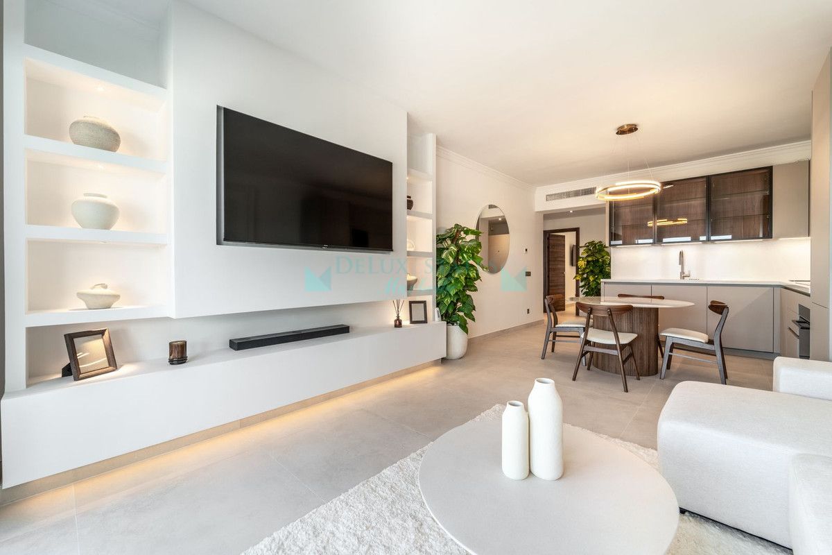 Penthouse for sale in La Quinta, Benahavis