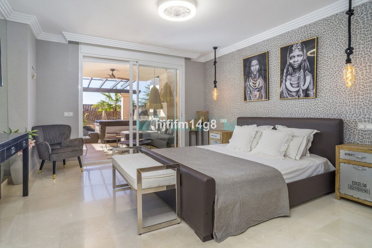 Ground Floor Apartment for sale in Nueva Andalucia