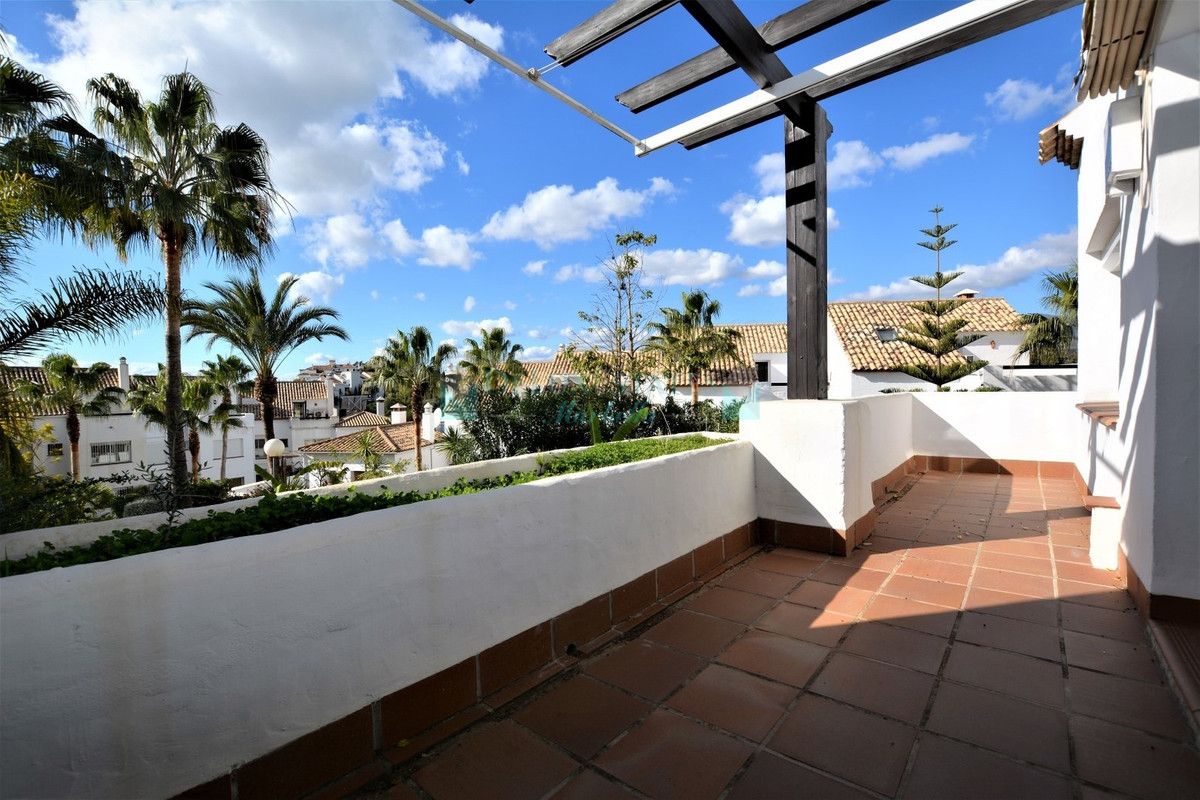 Town House for sale in Marbella Golden Mile