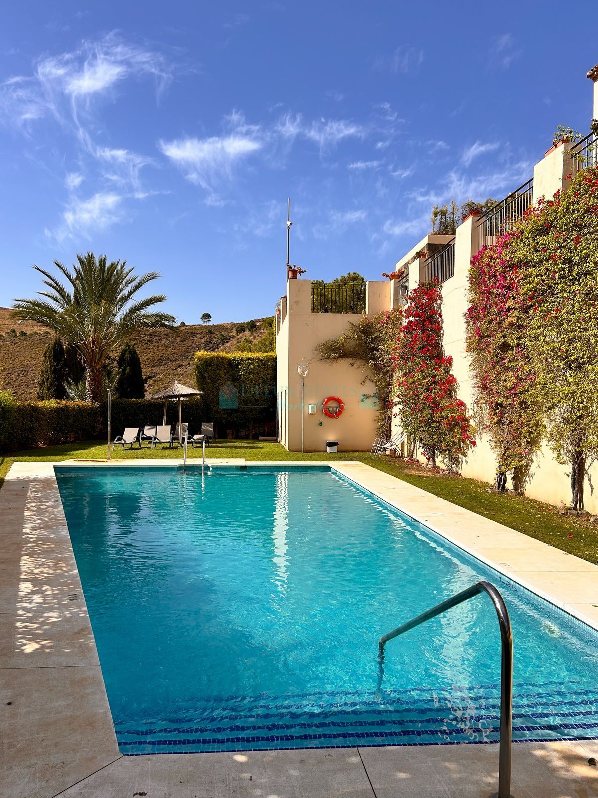 Town House for sale in Benahavis