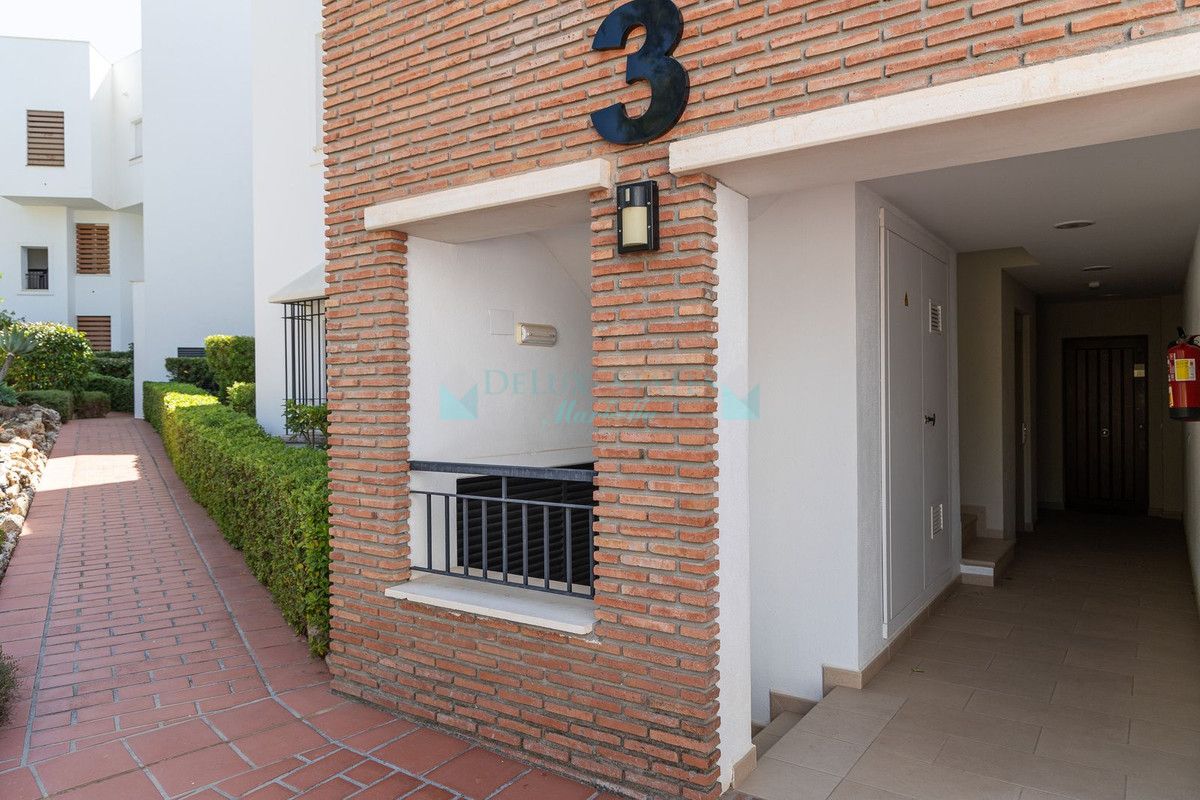 Apartamento en venta en Benahavis