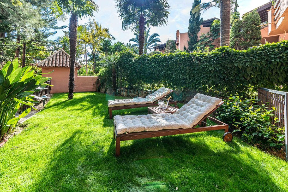 Town House for rent in Marbella