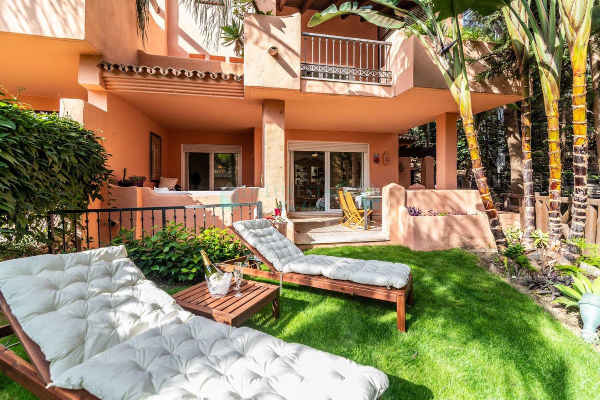 Town House for rent in Marbella