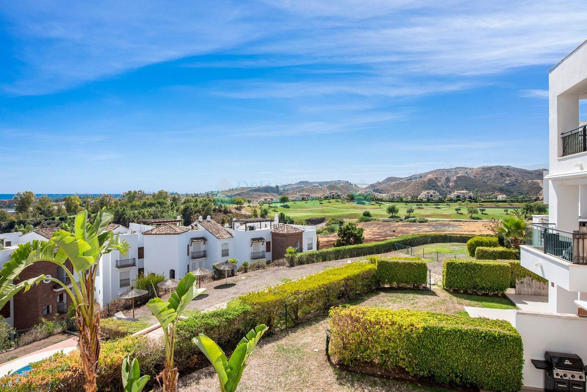 Apartment for sale in Los Arqueros, Benahavis